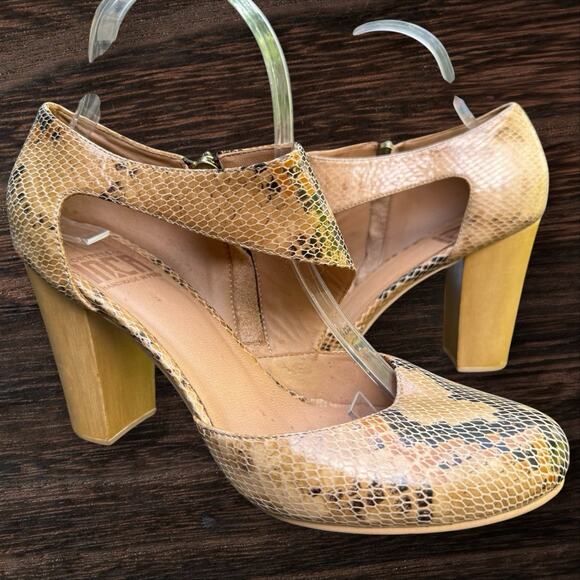 Fortress of Inca Peru Sz 9 Reptile Leather Wood Heel Handmade Sandals Shoes Cool - Picture 1 of 11